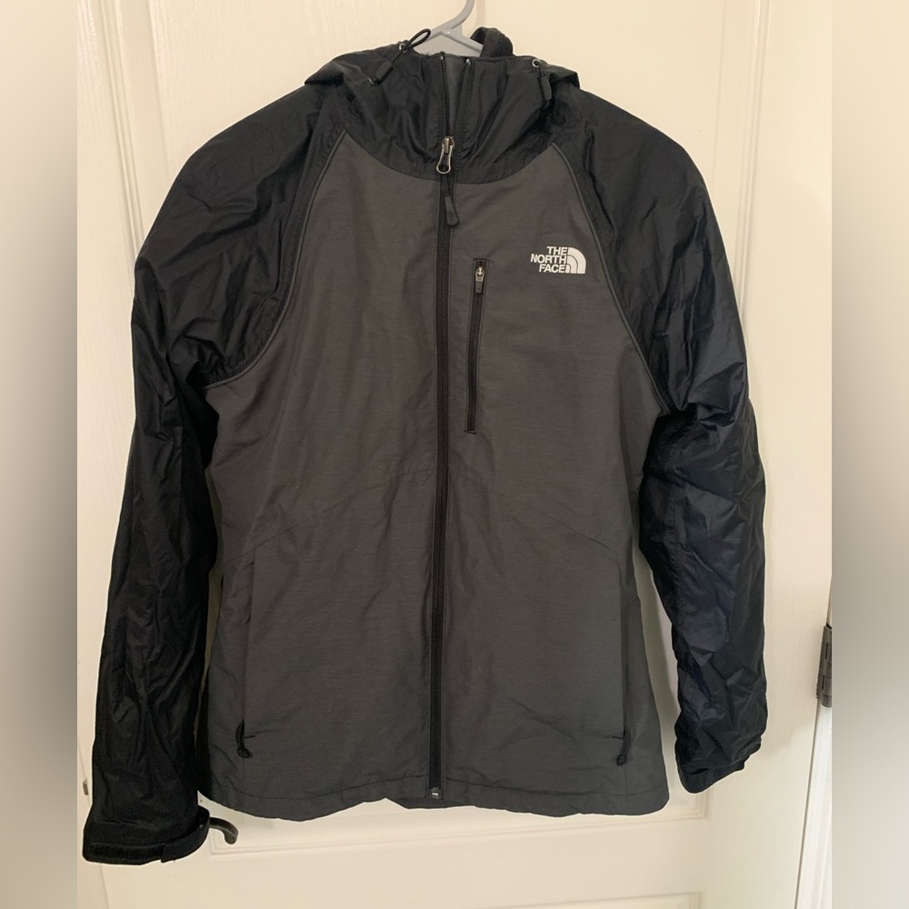 Women’s The North Face jacket